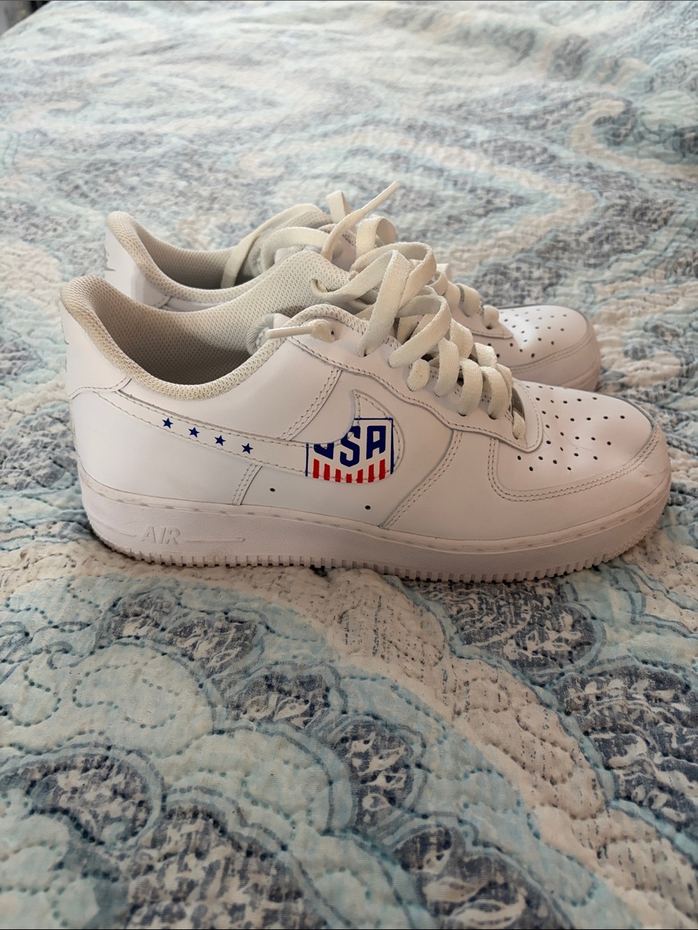 Custom Triple White Women’s Nike Air Force 1 With Team USA Stamp on Nike Check - Picture 5 of 9